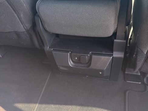 Used 2025 Ford F250 XLT image 15