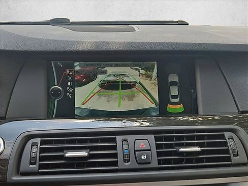 Used 2011 BMW 528i Sedan RWD image 14