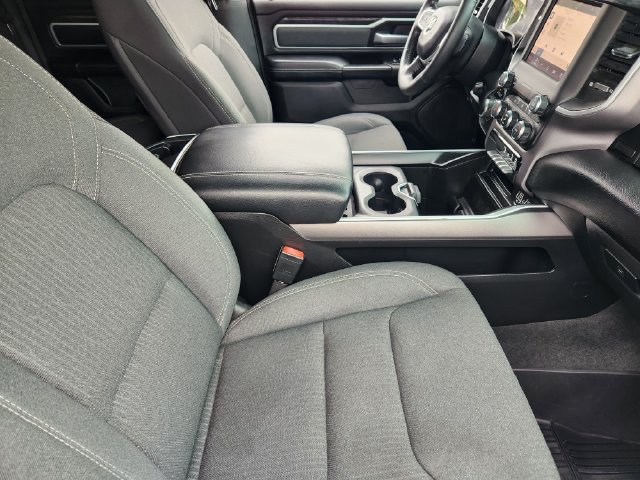 Used 2022 RAM 1500 Lone Star w/ Night Edition RWD image 14