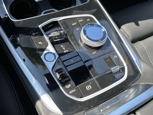 New 2027 BMW X7 M60i AWD/4WD image 28