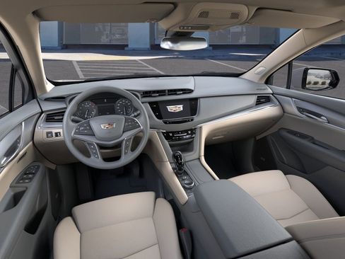 New 2025 Cadillac XT5 Premium Luxury image 15