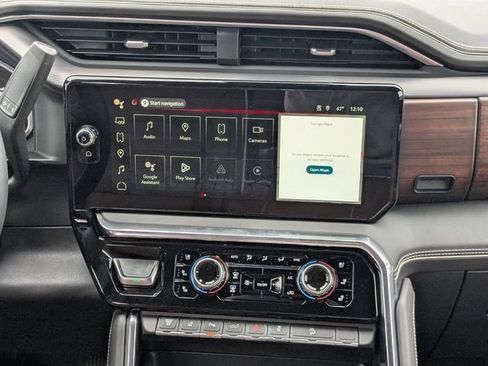 New 2026 GMC Sierra 2500 Denali Ultimate image 18