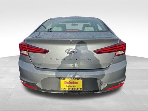 Used 2019 Hyundai Elantra SE image 7