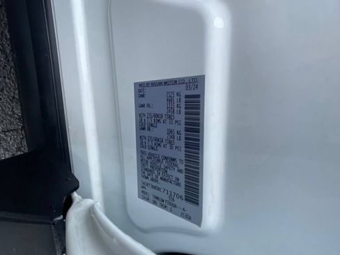 Certified 2024 Nissan Rogue SV AWD/4WD image 32