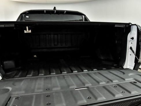 New 2025 GMC Hummer EV 3X image 6