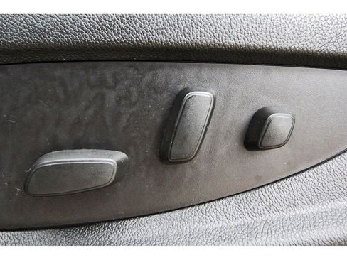 Used 2017 Chevrolet Tahoe LS RWD image 24