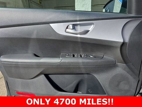 Used 2024 Kia Forte LXS w/ LXS Technology Package image 27
