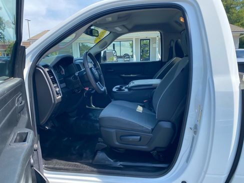 Used 2019 RAM 1500 Tradesman AWD/4WD image 27