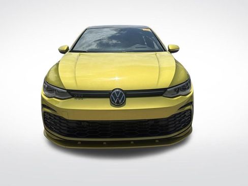 Used 2022 Volkswagen GTI Autobahn FWD image 2
