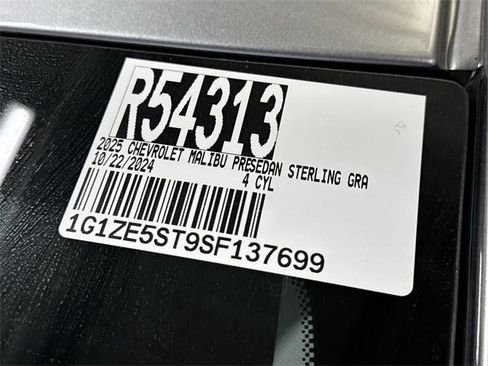 Used 2025 Chevrolet Malibu LT w/ Sport Edition image 32