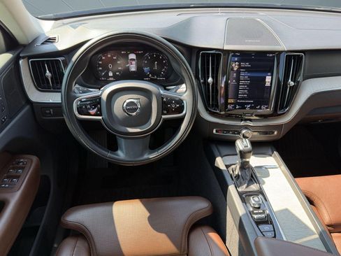 Used 2019 Volvo XC60 T5 Inscription w/ Protection Package Premier FWD image 29