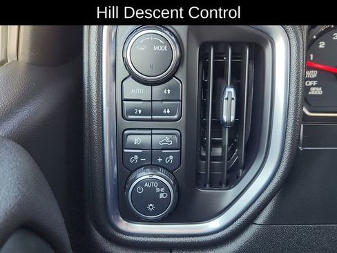 Used 2020 Chevrolet Silverado 1500 LT Trail Boss w/ Convenience Package image 39