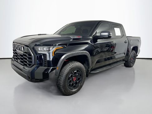 Used 2025 Toyota Tundra TRD Pro AWD/4WD image 9