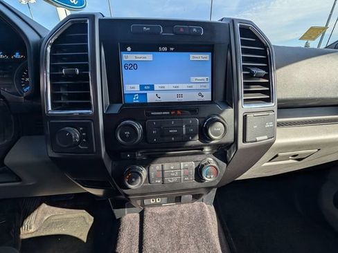 Used 2016 Ford F150 XLT w/ Equipment Group 302A Luxury AWD/4WD image 14