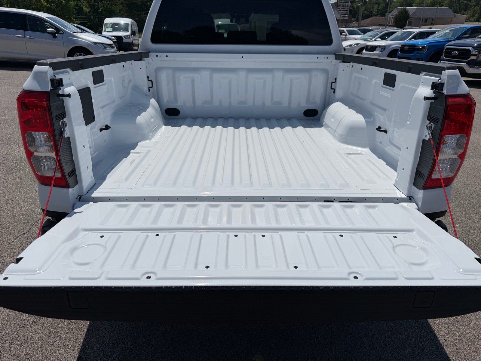 New 2026 Ford Ranger XL w/ FX4 Off-Road Package AWD/4WD image 17