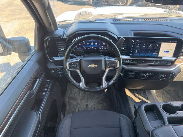 Used 2024 Chevrolet Silverado 3500 LT w/ Convenience Package AWD/4WD image 28