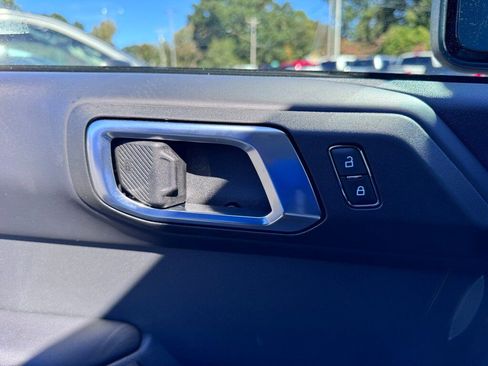 New 2025 Ford Bronco Outer Banks image 24