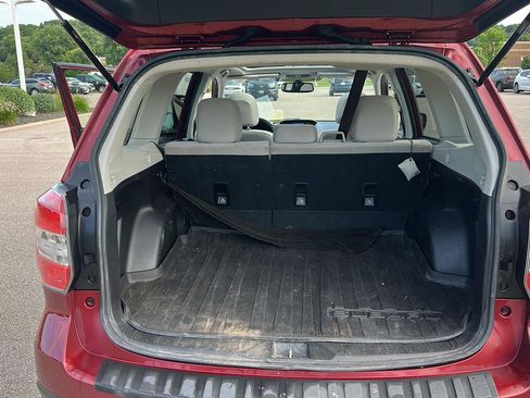 Used 2015 Subaru Forester 2.5i Premium w/ Popular Package #2 AWD/4WD image 21