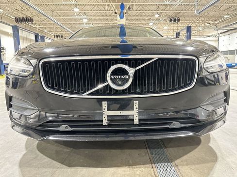 Used 2018 Volvo S90 T5 Momentum w/ Convenience Package image 26