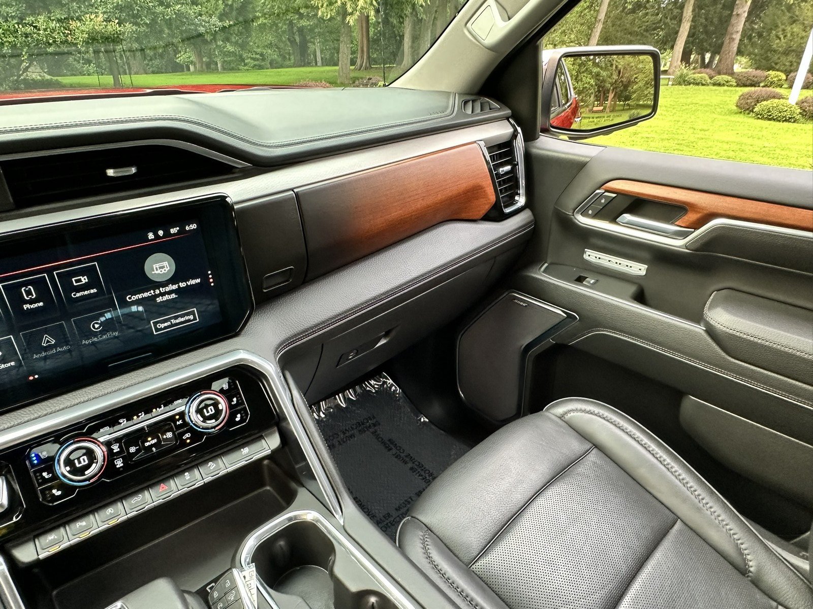 Used 2022 GMC Sierra 1500 Denali w/ Denali Reserve Package AWD/4WD image 15