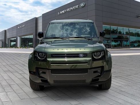 New 2026 Land Rover Defender 110 X-Dynamic SE AWD/4WD image 8