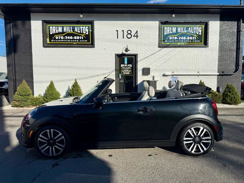 Used 2023 MINI Cooper S w/ Signature Upholstery Package FWD image 28