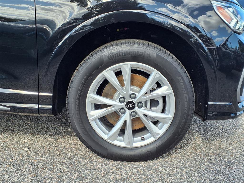 Used 2025 Audi Q3 2.0T Premium AWD/4WD image 4