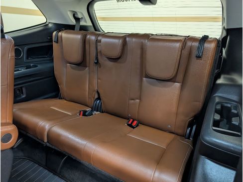 Used 2020 Subaru Ascent Touring w/ Popular Package #2A image 17