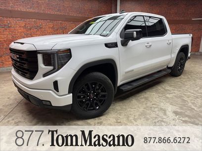 Used 2025 GMC Sierra 1500 Elevation w/ Elevation Premium Package