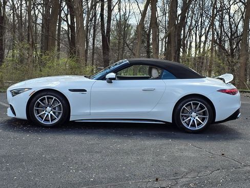 Used 2024 Mercedes-Benz SL 43 AMG Roadster image 10