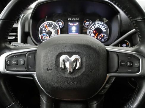 Used 2024 RAM 3500 Big Horn AWD/4WD image 16