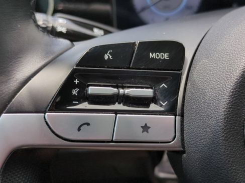 Used 2021 Hyundai Elantra SEL FWD image 21