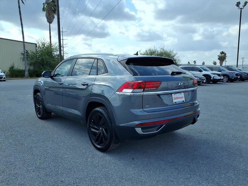 Used 2023 Volkswagen Atlas Cross Sport SE image 6
