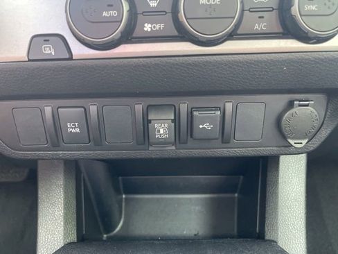 Used 2023 Toyota Tacoma SR5 image 31