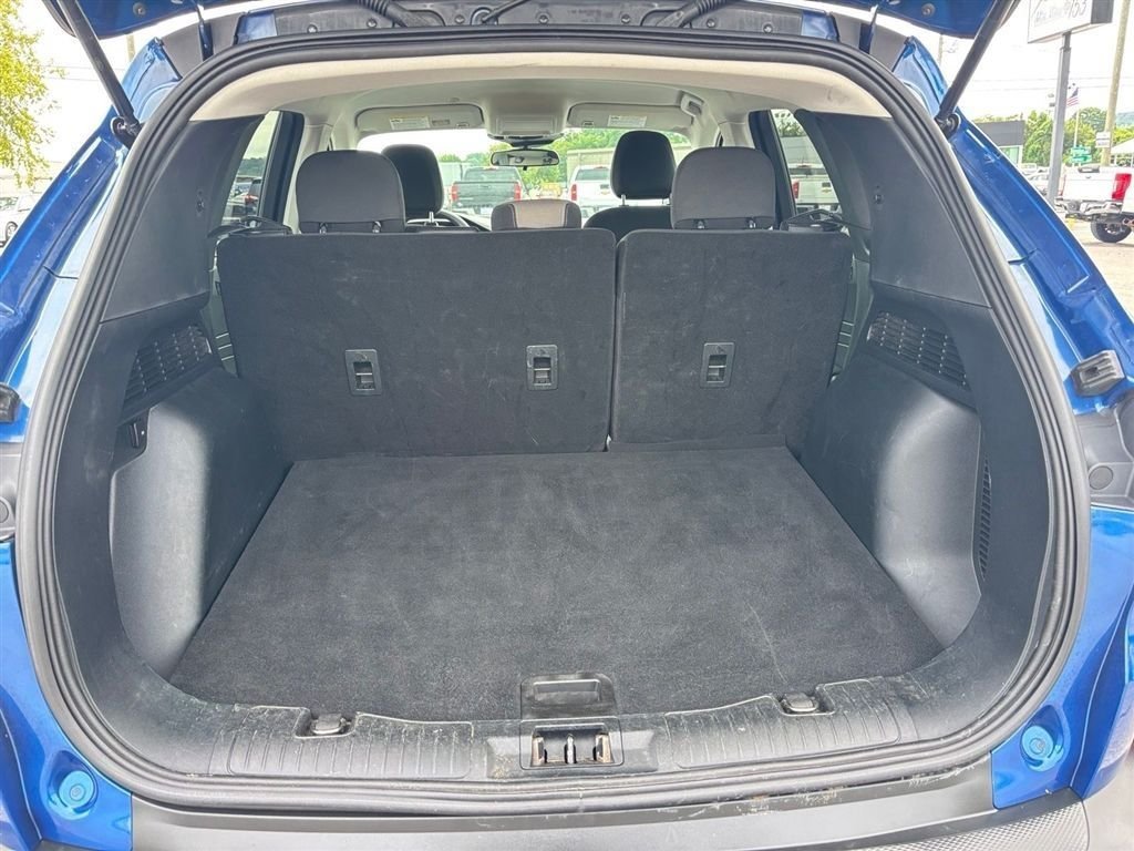 Used 2022 Ford Escape SE FWD image 18