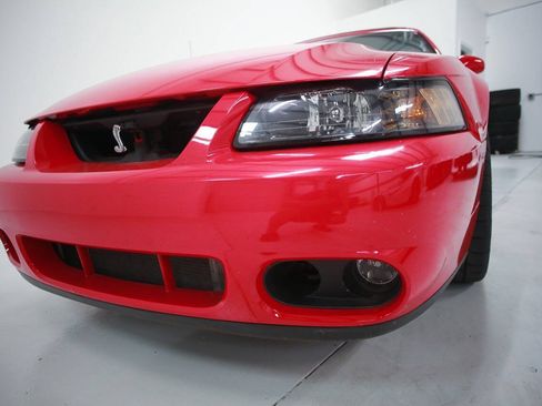Used 2004 Ford Mustang Cobra RWD image 12