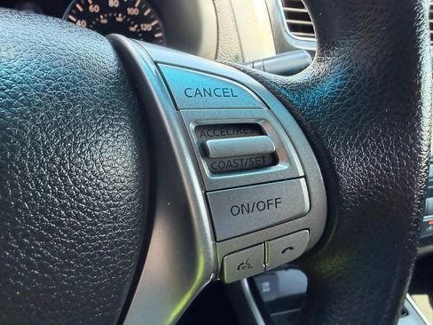 Used 2015 Nissan Altima 2.5 S w/ Power Driver Seat Package FWD image 13