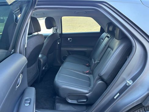 Used 2023 Hyundai Ioniq 5 SEL AWD/4WD image 16