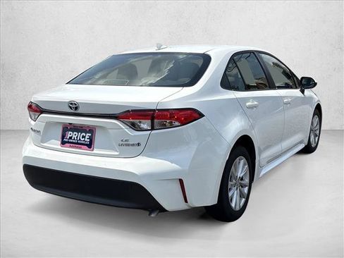 Certified 2024 Toyota Corolla LE w/ LE Convenience Package FWD image 5