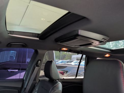 Used 2021 Honda Pilot Black Edition image 9