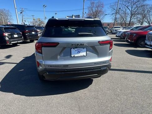 New 2026 GMC Terrain Elevation w/ Elevation Premium Package AWD/4WD image 6