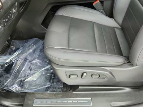 Used 2024 GMC Hummer EV 3X w/ Omega Edition image 33