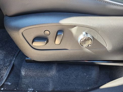 New 2026 Buick Enclave Avenir image 18