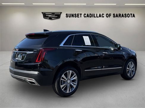 Certified 2025 Cadillac XT5 Premium Luxury image 3
