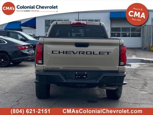 Used 2023 Chevrolet Colorado Z71 w/ Z71 Convenience Package 2 image 4