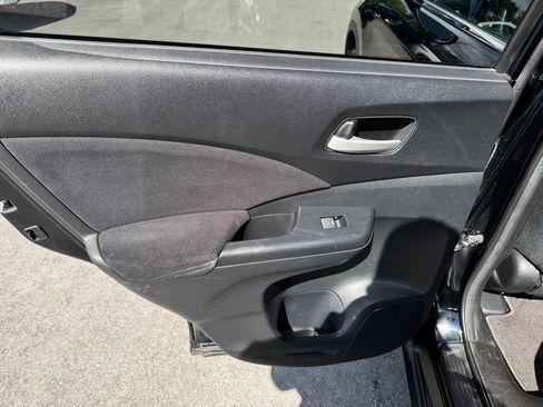 Used 2014 Honda CR-V EX image 35