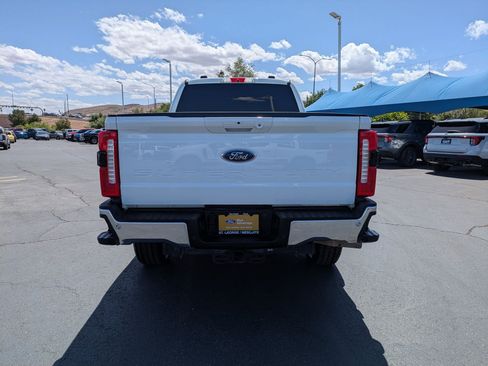 Used 2025 Ford F250 Lariat AWD/4WD image 4