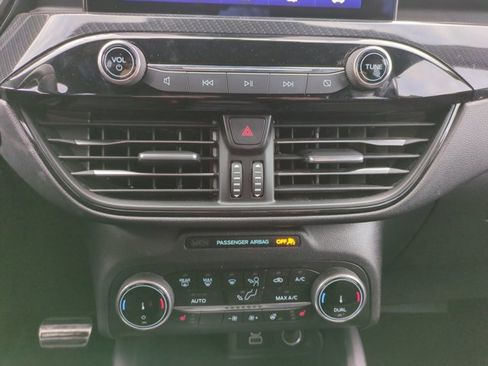 Used 2024 Ford Escape ST-Line image 14