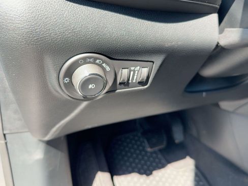 New 2026 Jeep Compass Latitude w/ Quick Order Package 29K image 17