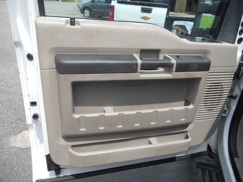 Used 2009 Ford F350 XLT AWD/4WD image 31